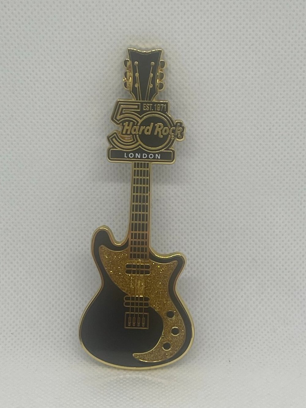 Hard Rock Cafe London 50th Anniversary Guitar Magnet Black Gold Glitter